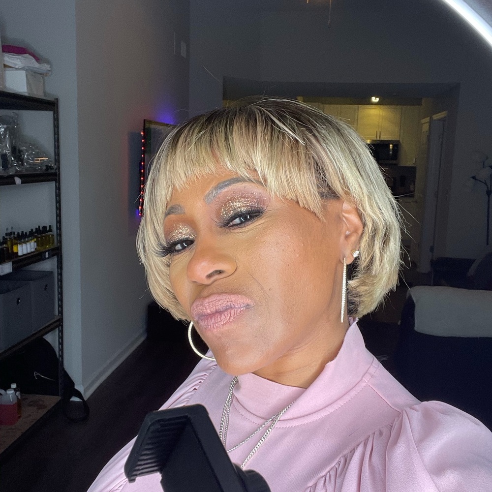 Meet your Posher, Kim